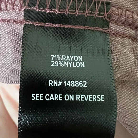 Torrid Velvet Button Down Shirt in Deep Burgundy 3X - Picture 5 of 7